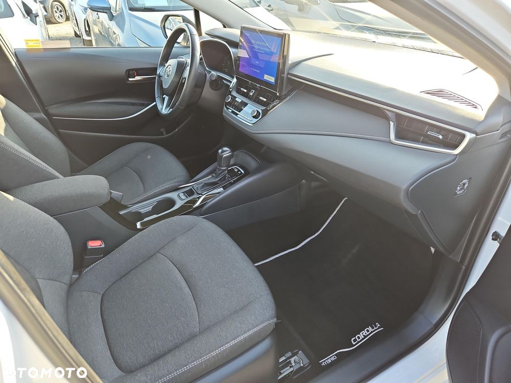 Toyota Corolla 1.8 Hybrid Comfort - 10