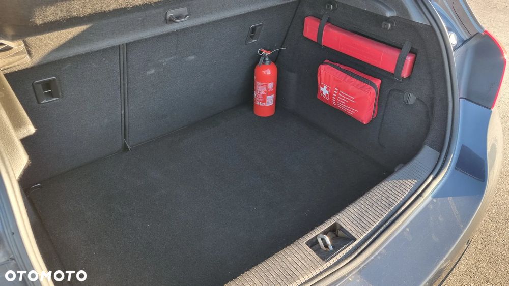 Opel Astra 1.4 Turbo Cosmo - 22