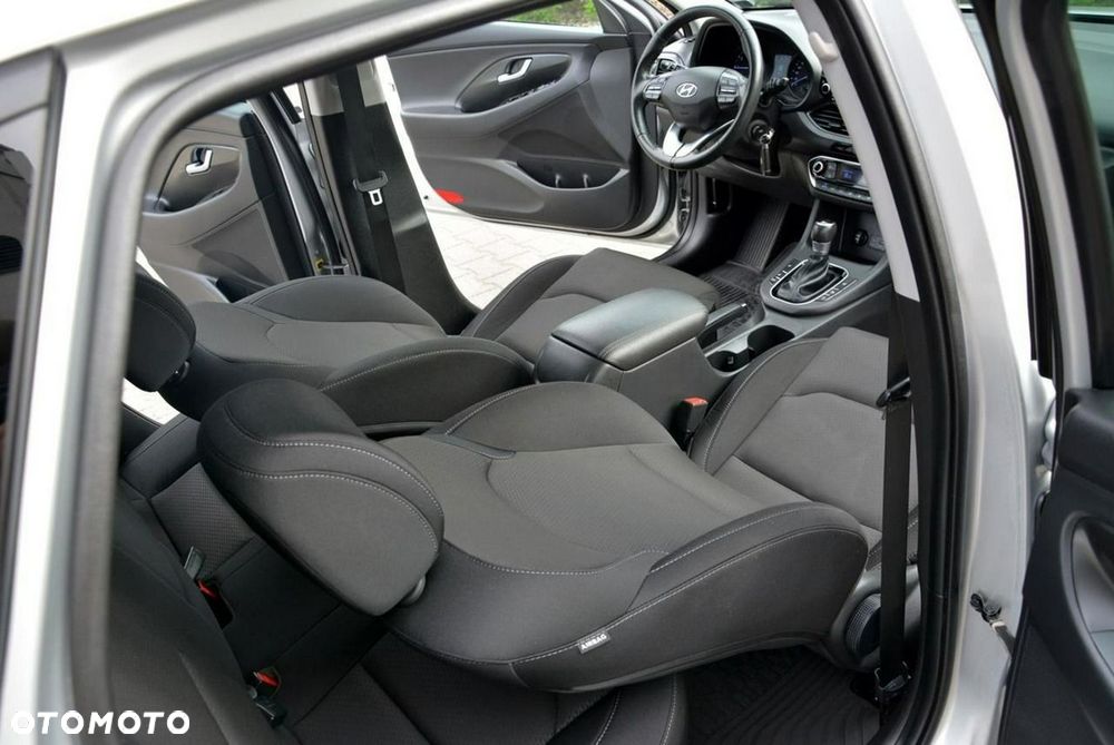 Hyundai i30 1.4 T-GDI DCT YES!+ - 16