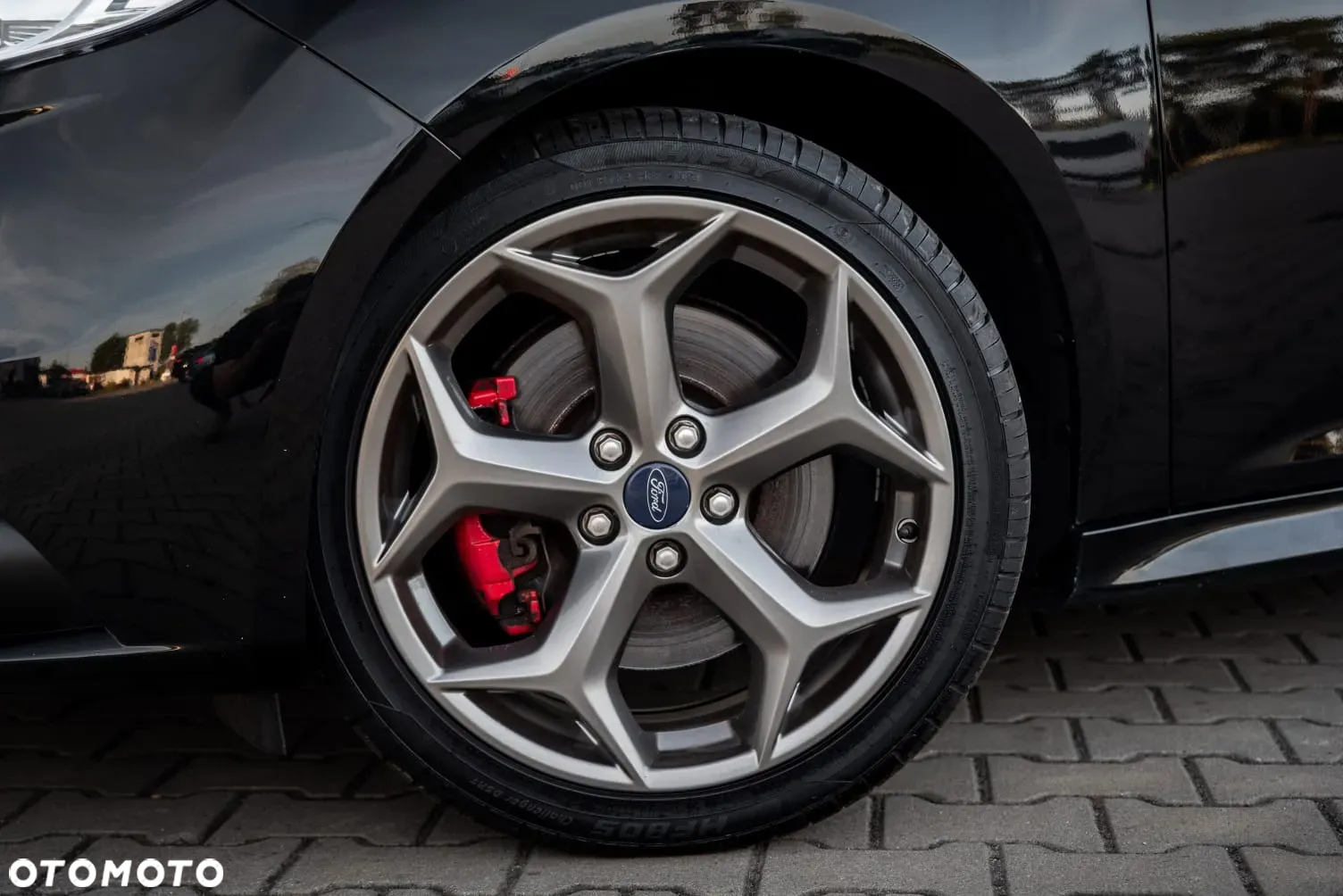Ford Focus 2.0 EcoBoost ST mit Leder-Sport-Paket - 26