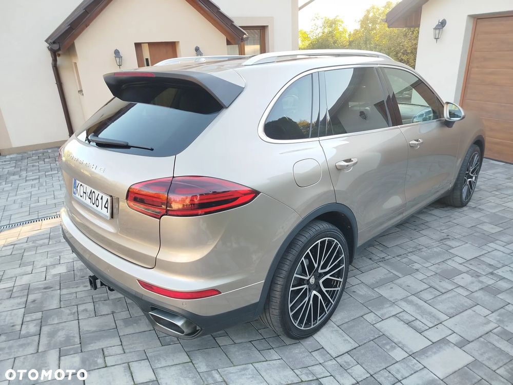 Porsche Cayenne Platinum Edition - 6