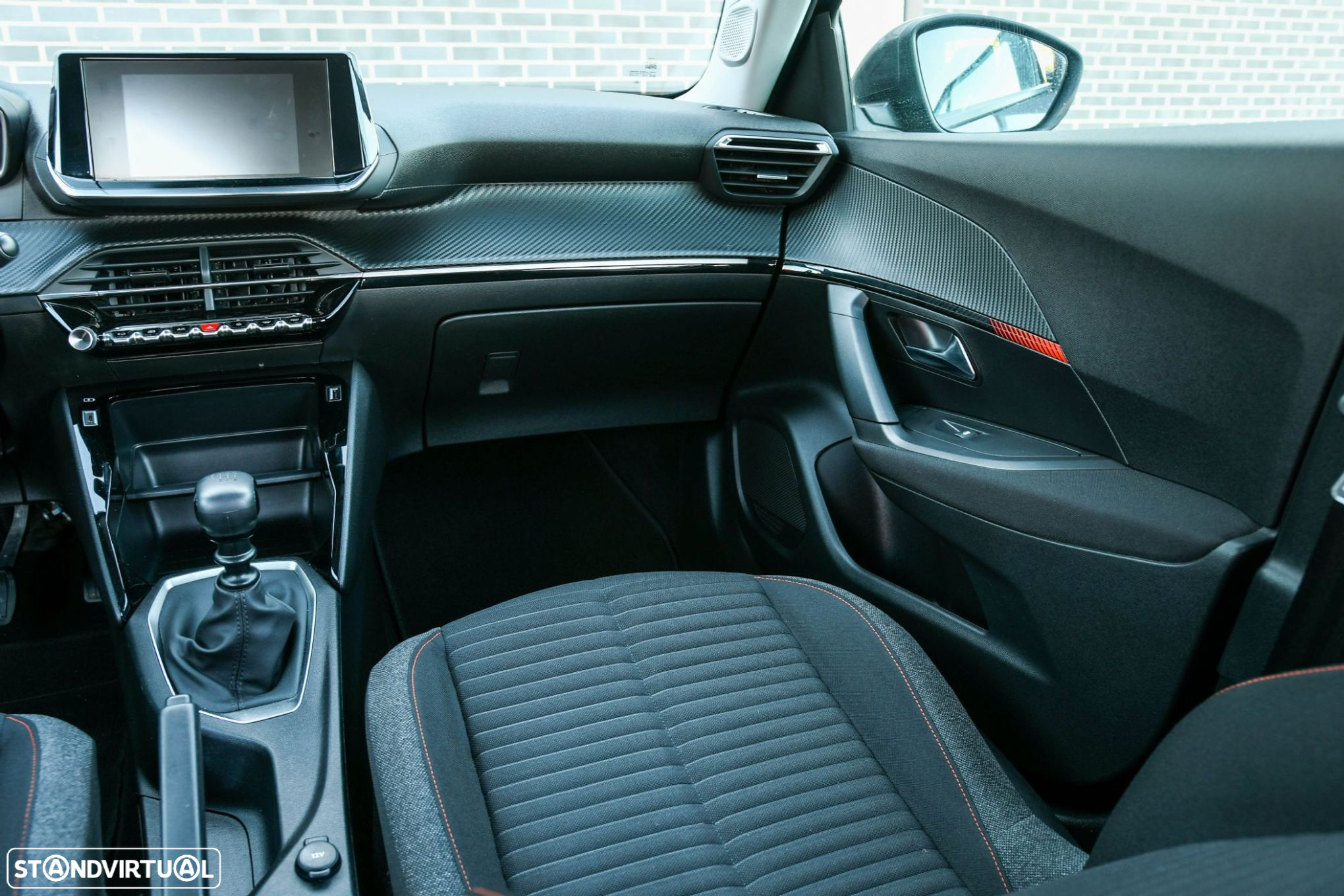 Peugeot 2008 1.2 PureTech Active Pack - 26