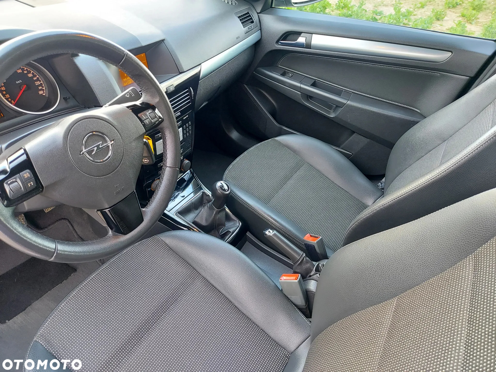 Opel Astra 1.8 Edition - 36