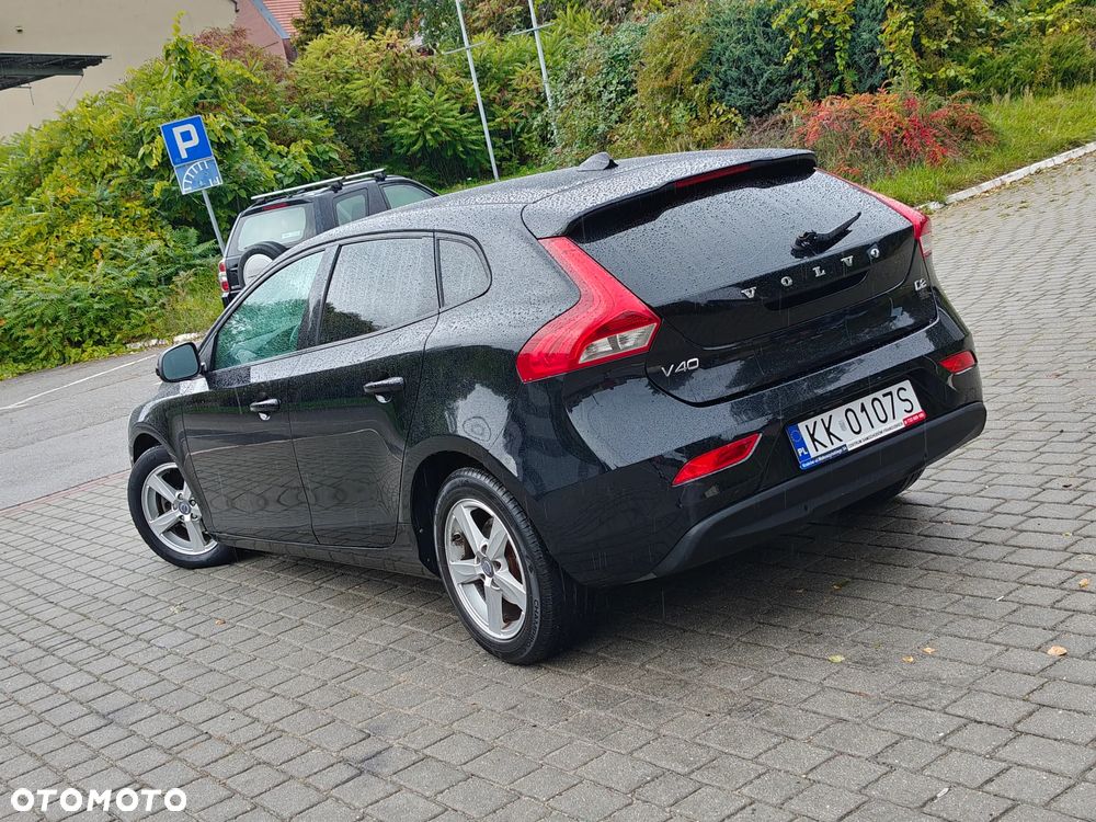 Volvo V40 D2 Kinetic - 25