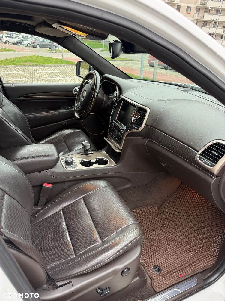 Jeep Grand Cherokee 3.0 CRD Overland Summit - 12