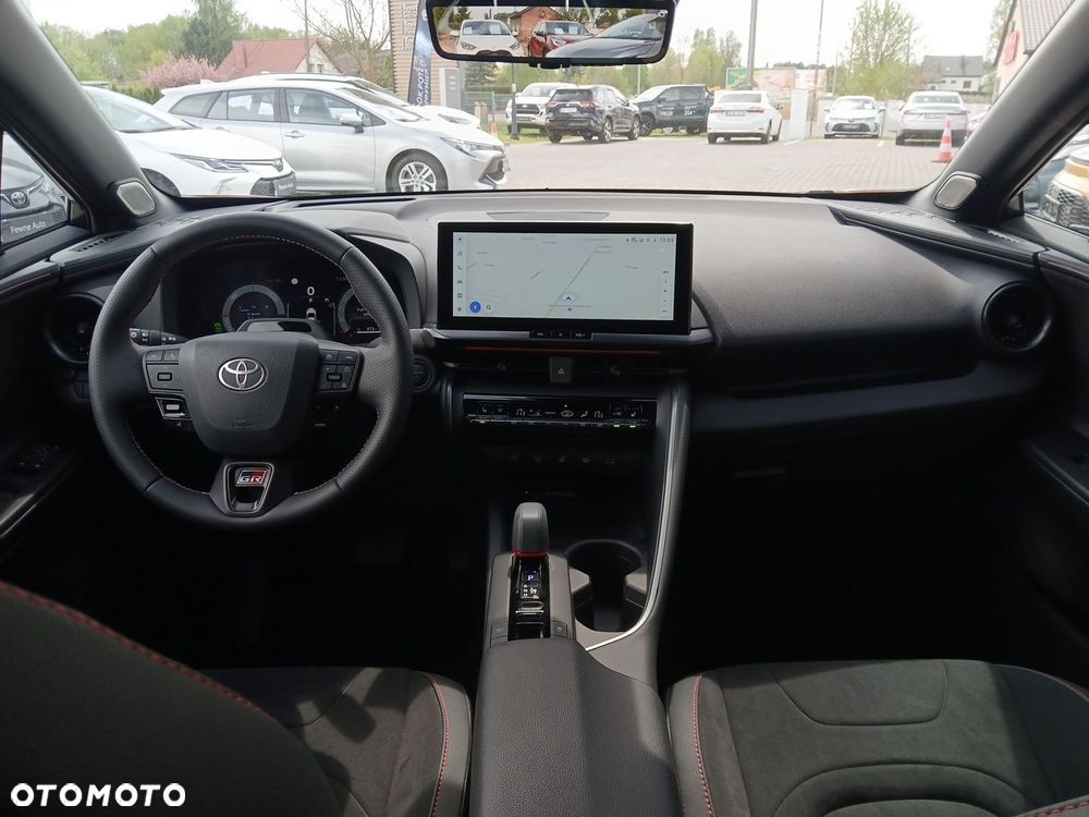 Toyota C-HR - 12