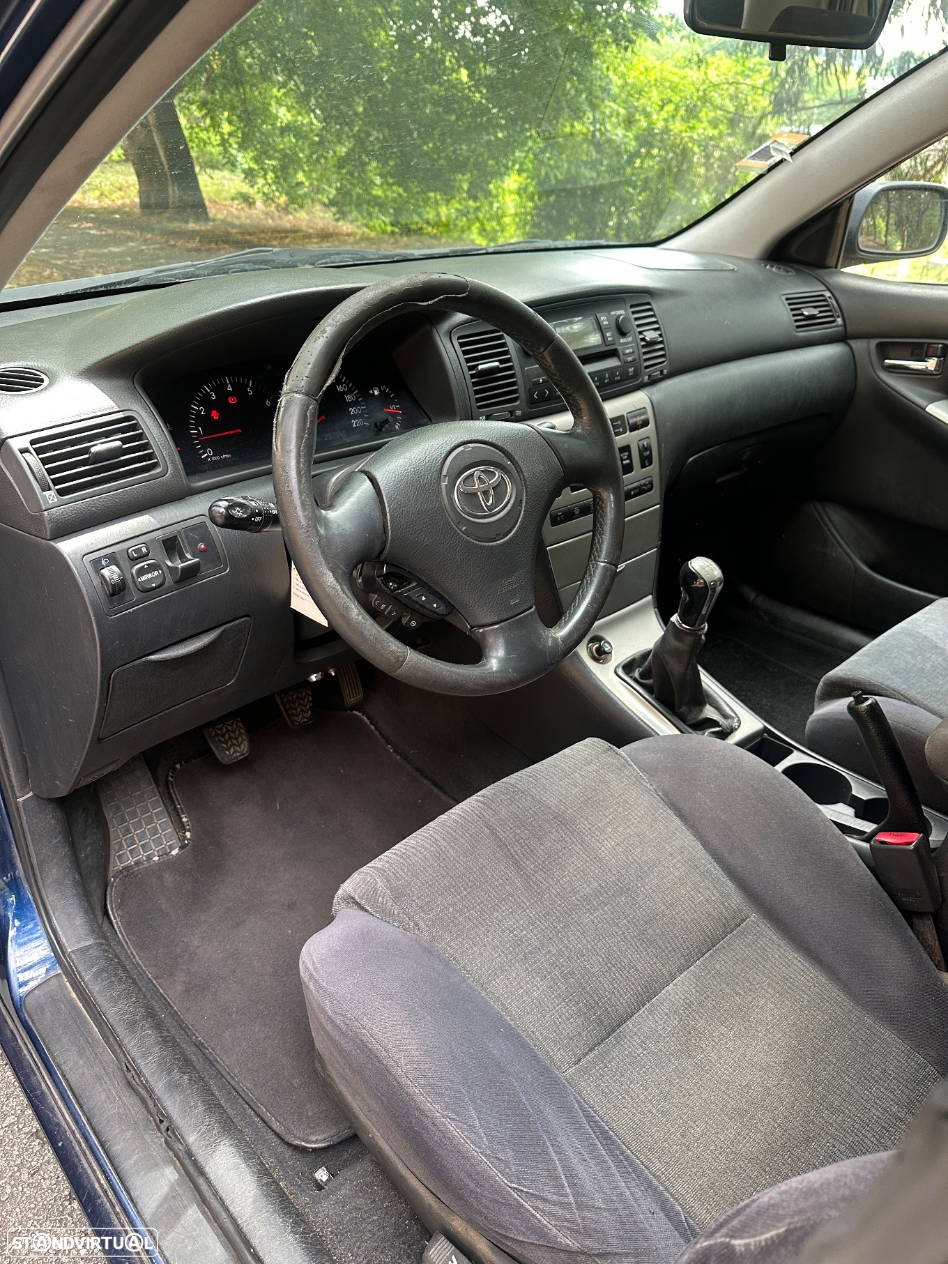 Toyota Corolla - 5