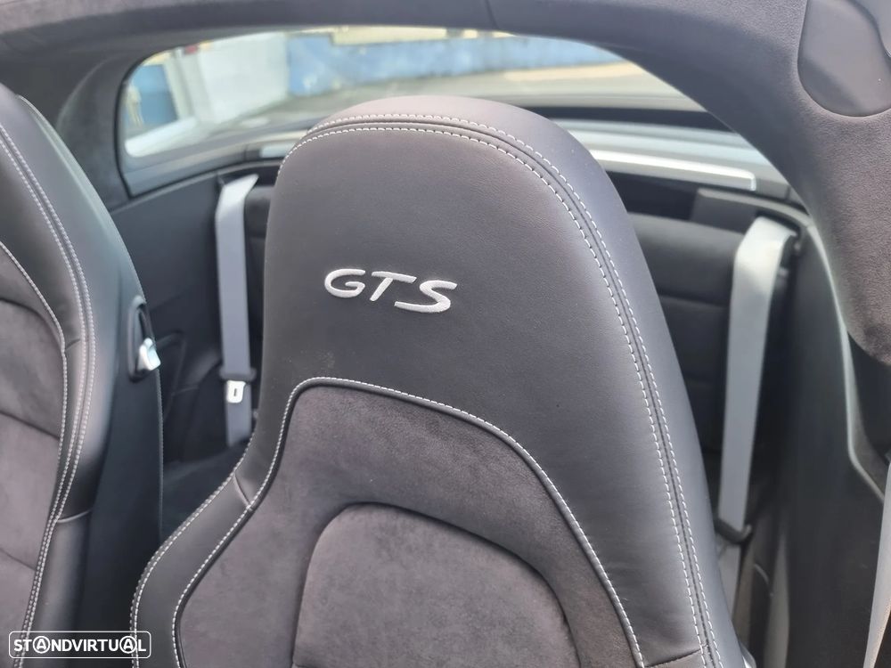 Porsche 911 (991) Targa 4 GTS PDK - 41