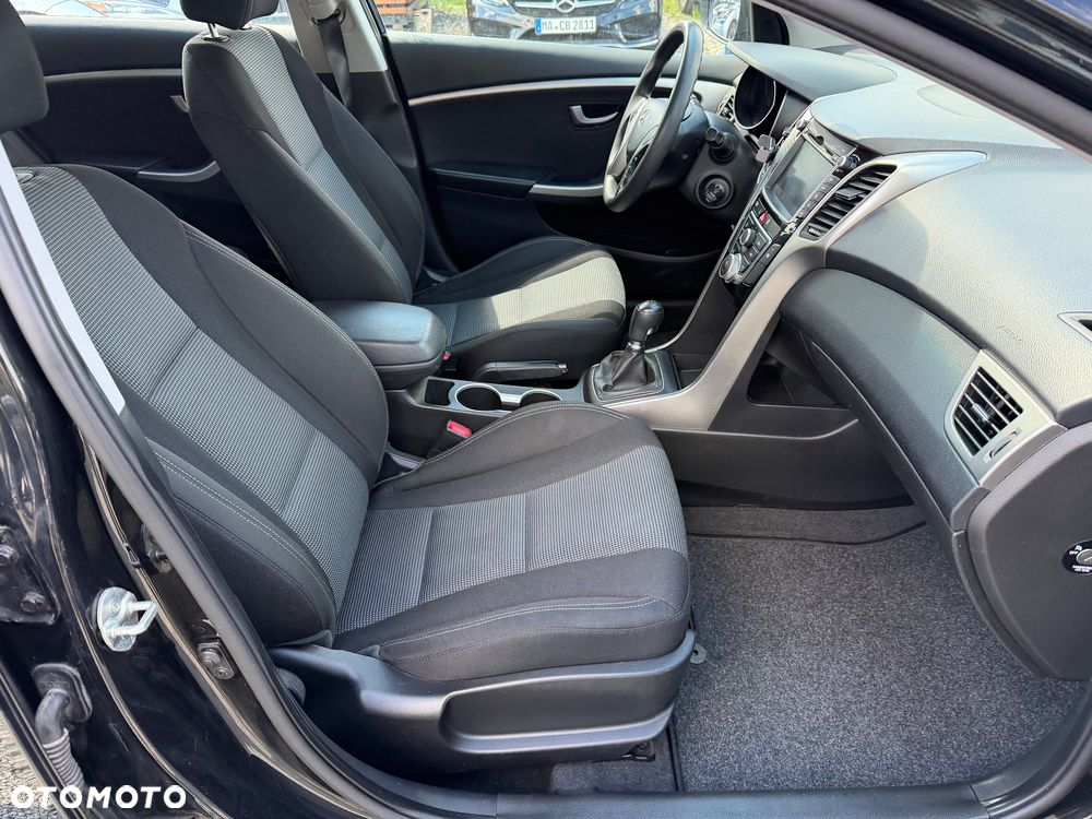 Hyundai i30 1.4 Classic - 31