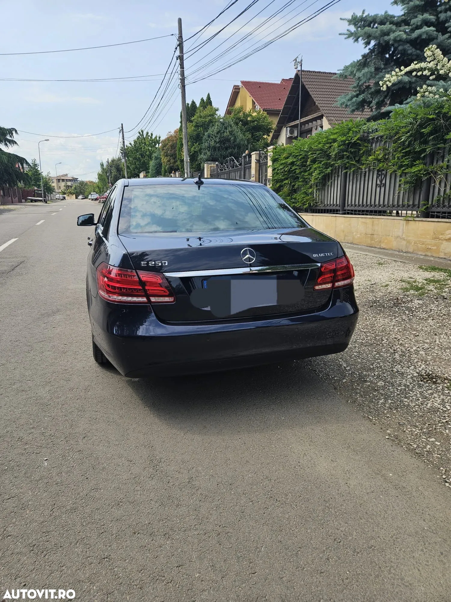 Mercedes-Benz E 250 BlueTEC 4Matic 7G-TRONIC - 3