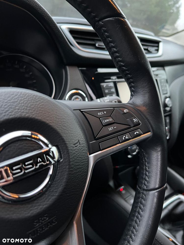 Nissan Qashqai - 16