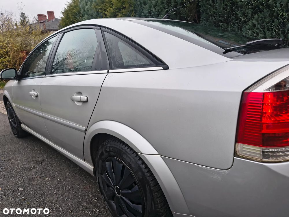 Opel Vectra 2.2 GTS - 13