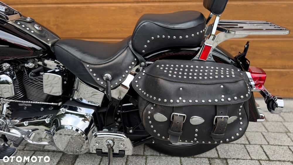 Harley-Davidson Softail Heritage Classic - 19