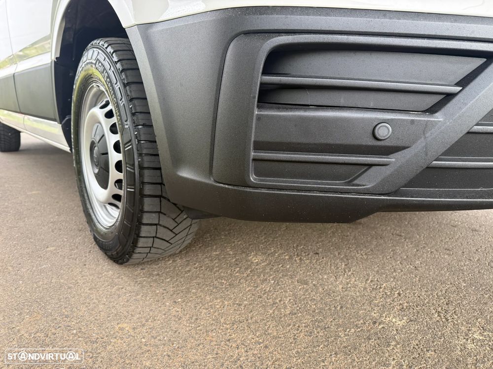 VW CRAFTER 35 2.0 TDI BLUEMOTION L3H3 140 CV - 10