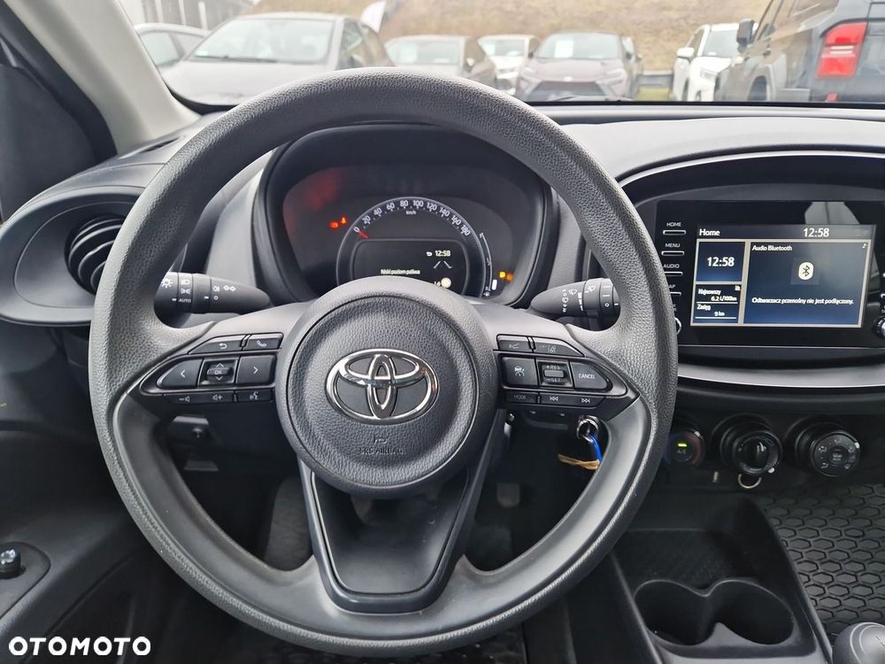 Toyota Aygo X - 7