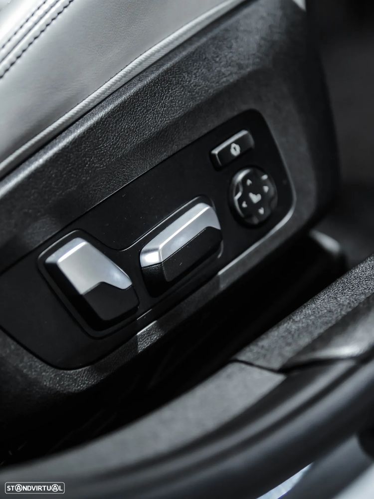 BMW M3 Competition - 26