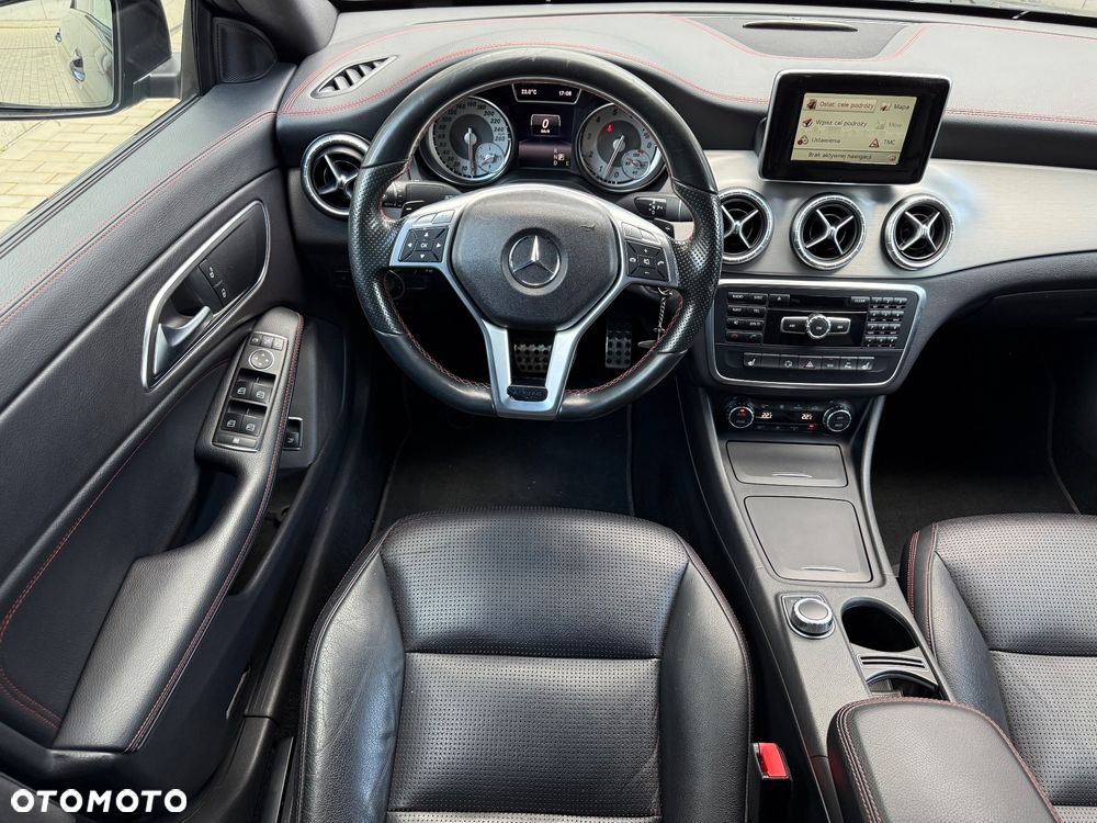 Mercedes-Benz CLA 200 7G-DCT AMG Line - 8