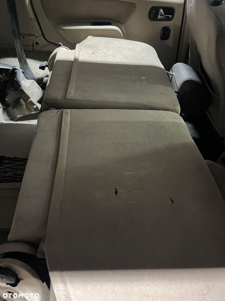 Kanapa 5d Nissan Terrano 2 lift kompletna - 3