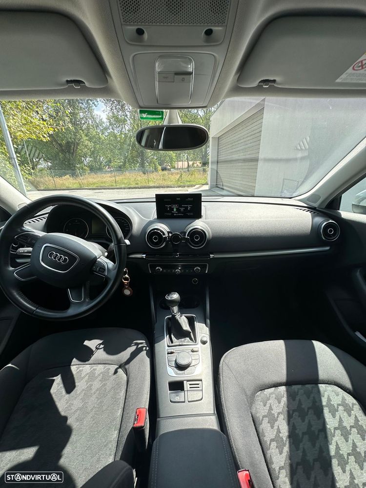 Audi A3 Sportback 2.0 TDI Attraction - 5