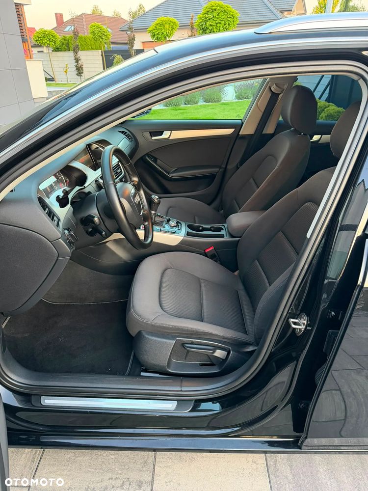 Audi A4 Avant - 13