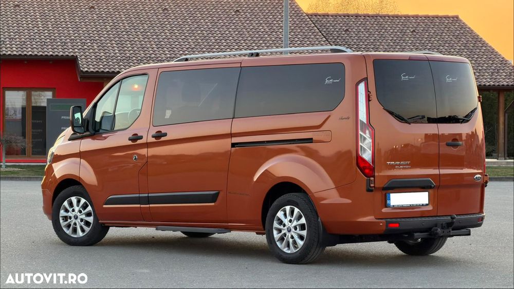 Ford Tourneo Custom - 4