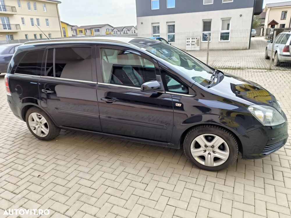 Opel Zafira - 3