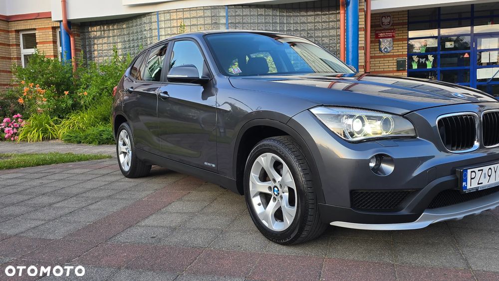 BMW X1 sDrive18i xLine - 35