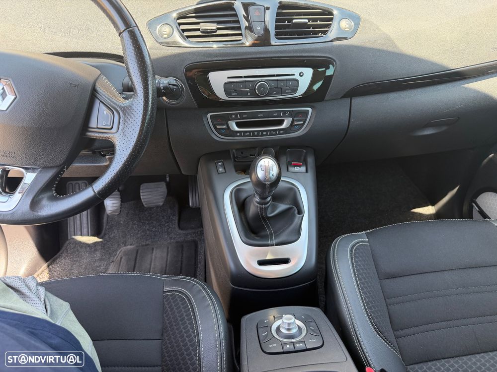 Renault Scénic 1.6 DCi Bose Edition - 11