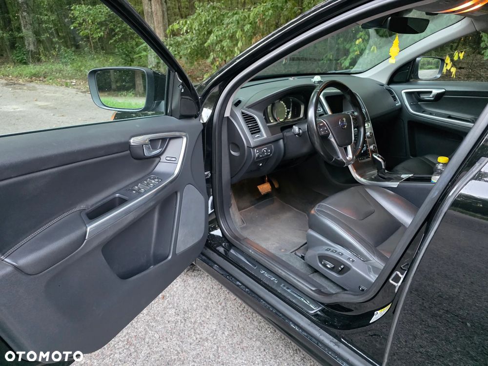 Volvo XC 60 T6 Drive-E Summum - 7