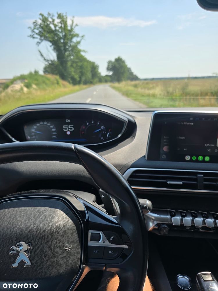 Peugeot 5008 1.2 PureTech Allure S&S EAT8 - 35