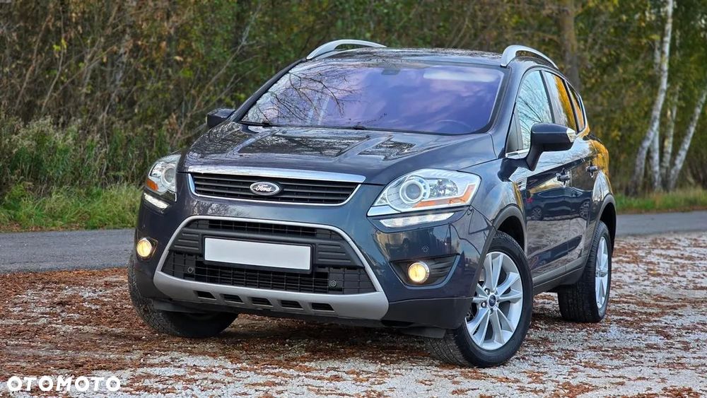Ford Kuga 2.0 TDCi 2x4 Titanium - 3