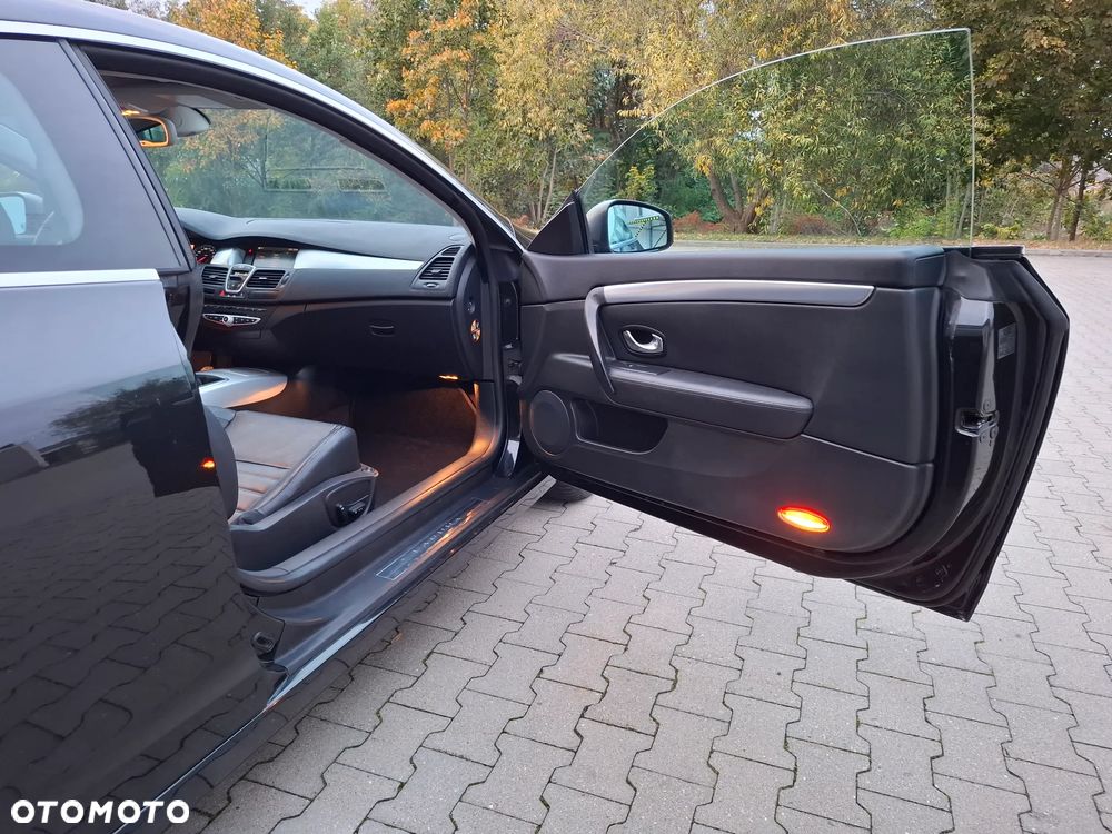 Renault Laguna dCi 180 FAP GT - 26