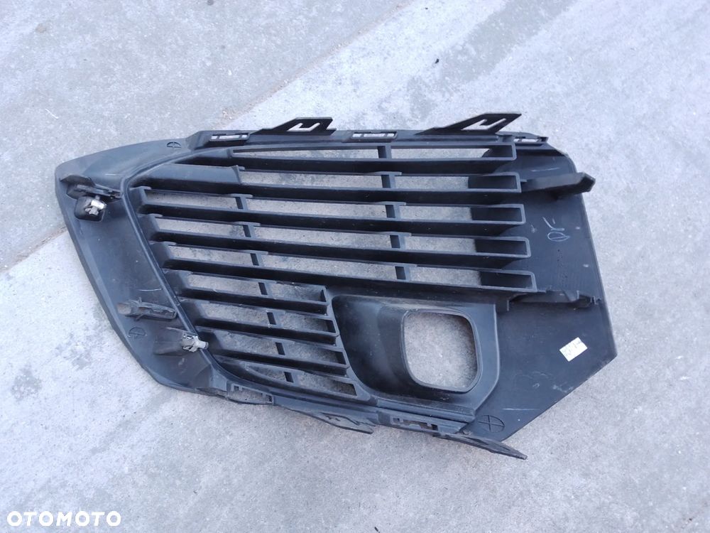 a Peugeot 5008 II kratka spoiler zderzaka chrom PRAWY 9814783677 - 3