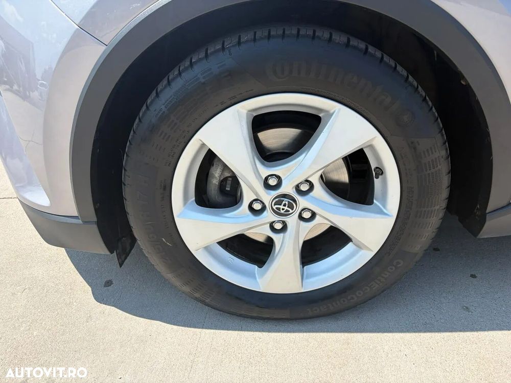 Toyota C-HR 1.8 HSD 122 CP 4x2 CVT Cult - 32
