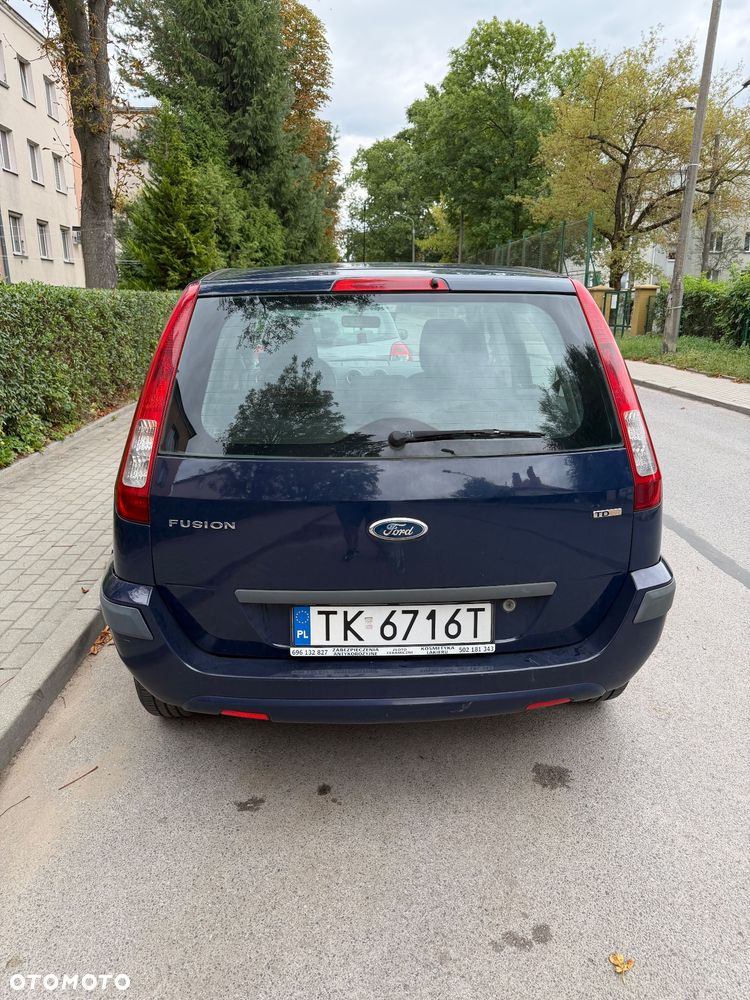 Ford Fusion 1.4 TDCi Ambiente - 6