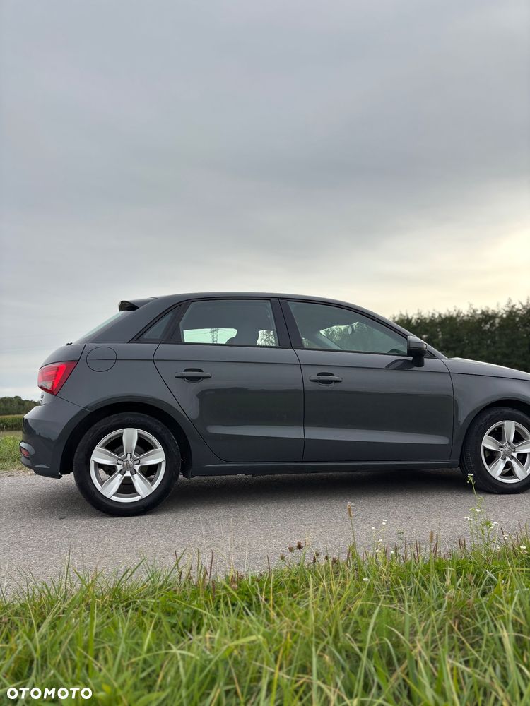 Audi A1 Sportback 1.0 TFSI ultra Design - 10