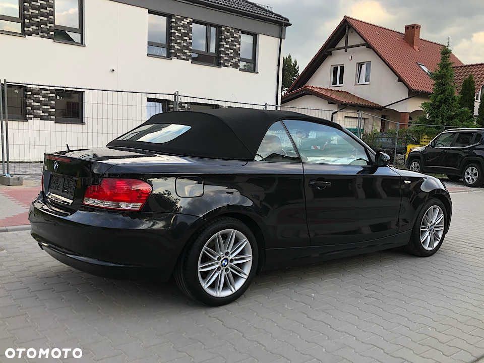 BMW Seria 1 118i Cabrio Limited Edition Lifestyle mit M Sportpaket - 17