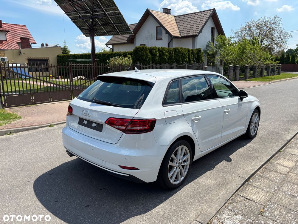 Audi A3 Sportback 1.5 TFSI cylinder on demand design - 8