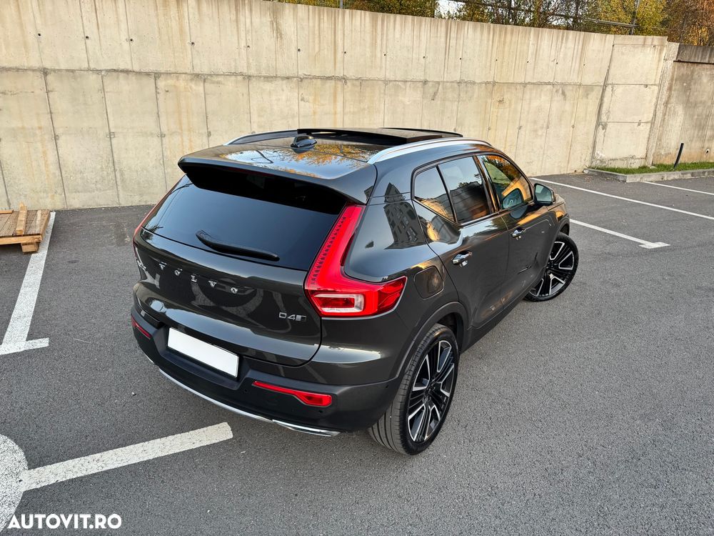 Volvo XC 40 D4 AWD Geartronic Inscription - 12