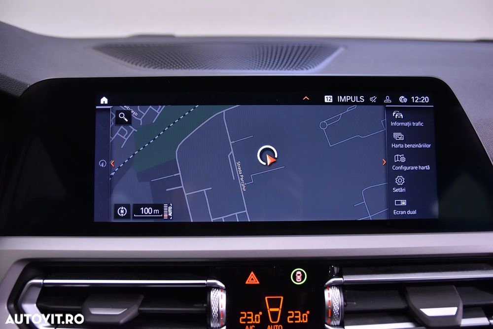 BMW Seria 3 318i Touring Aut. - 22