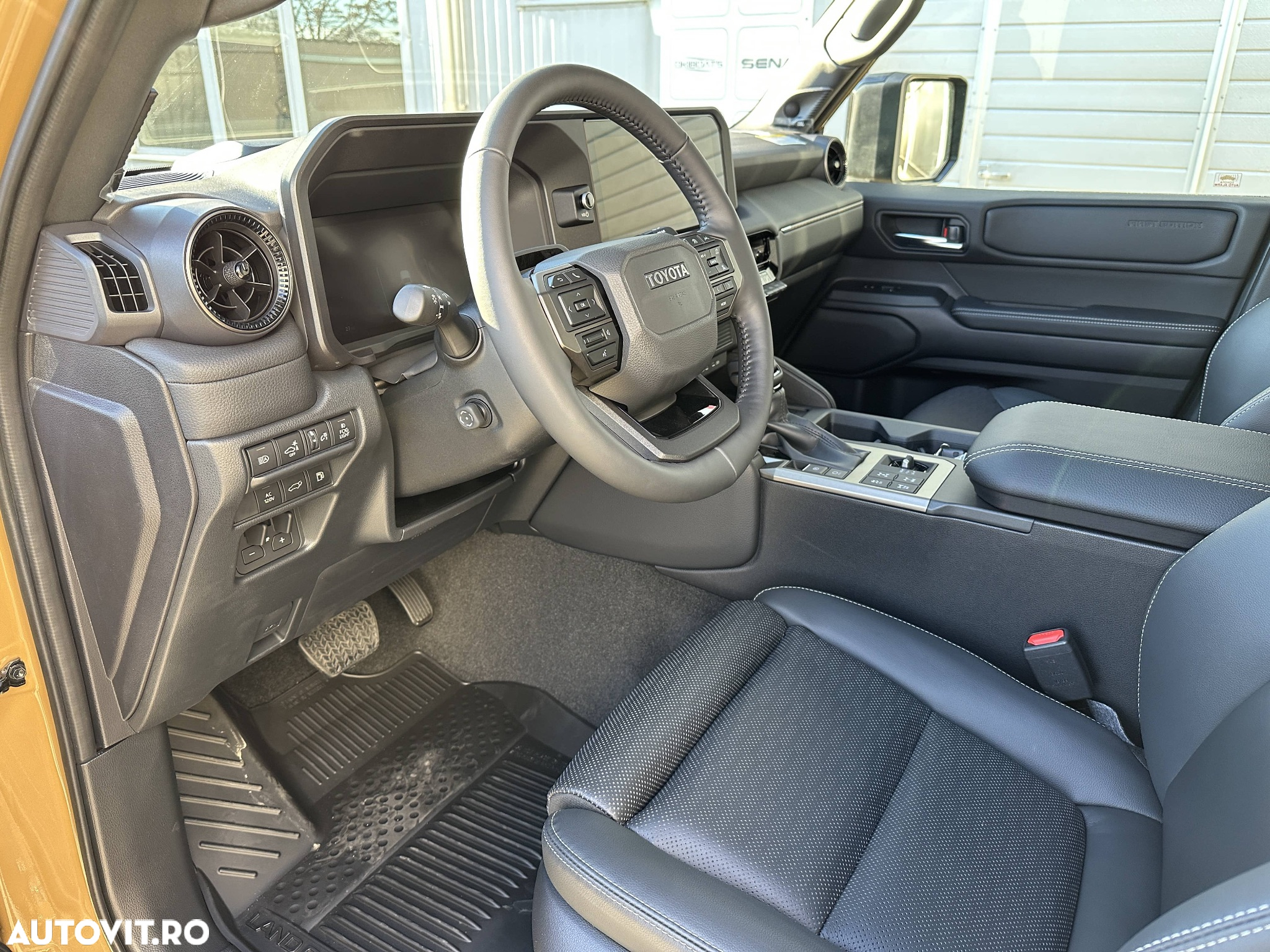 Toyota Land Cruiser 250 - 16