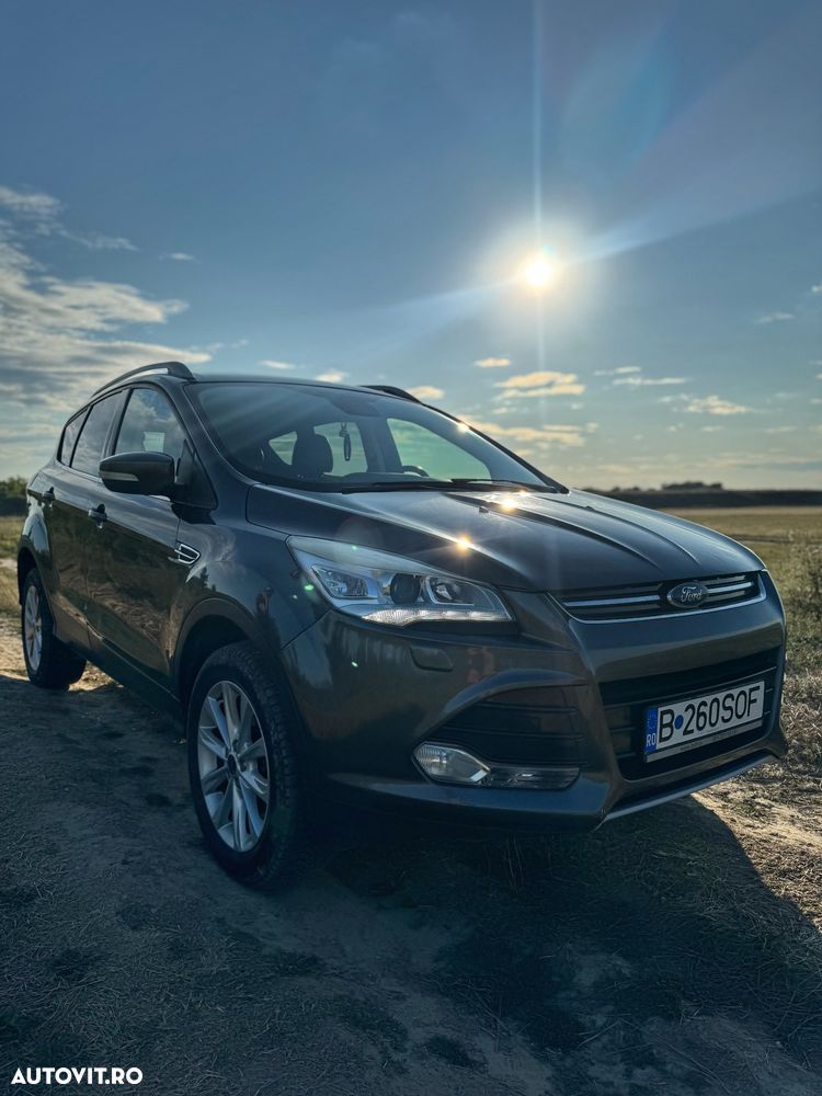 Ford Kuga 2.0 TDCi Powershift 4WD Titanium - 1