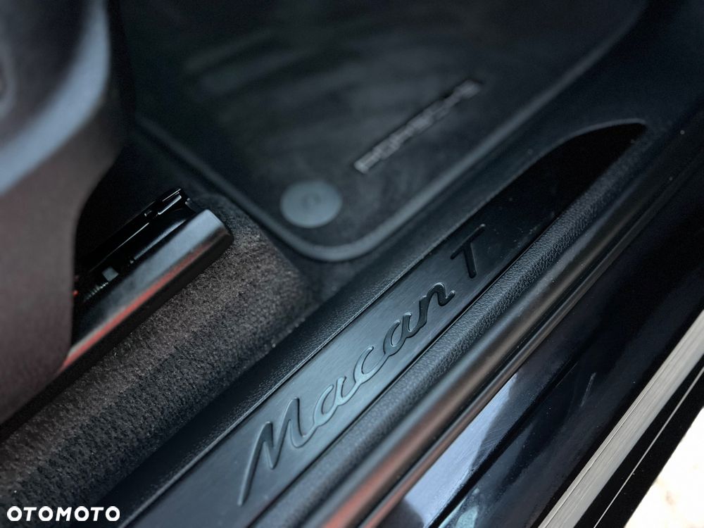 Porsche Macan T - 20