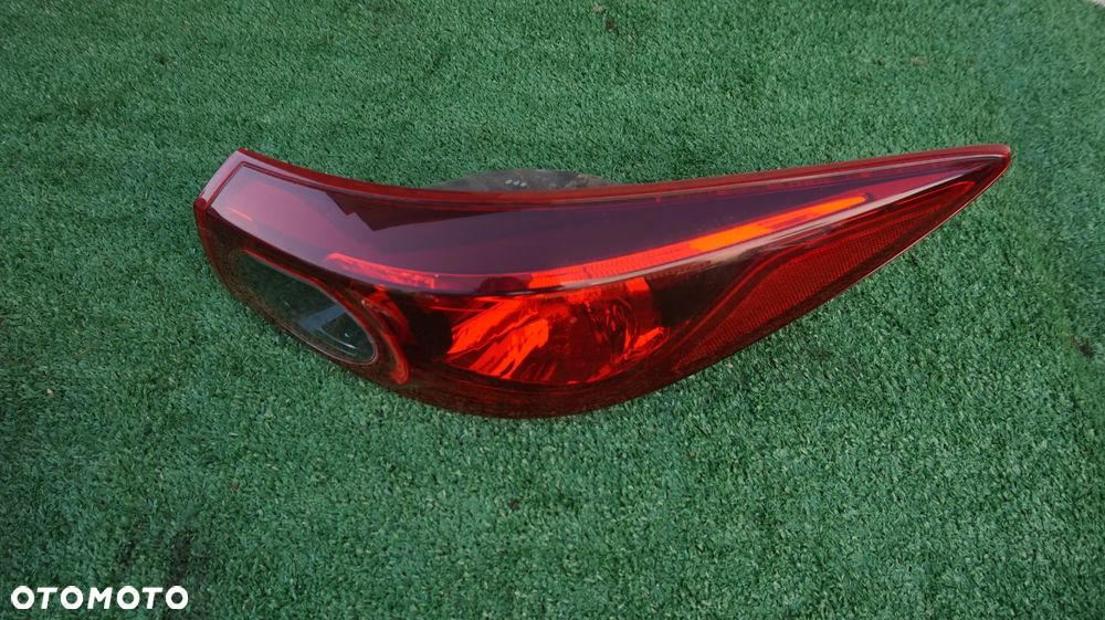 Mazda 3 BM sedan lampa prawa  kompletna - 4