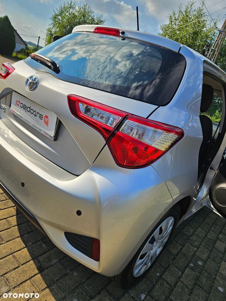 Toyota Yaris 1.0 Active EU6 - 36