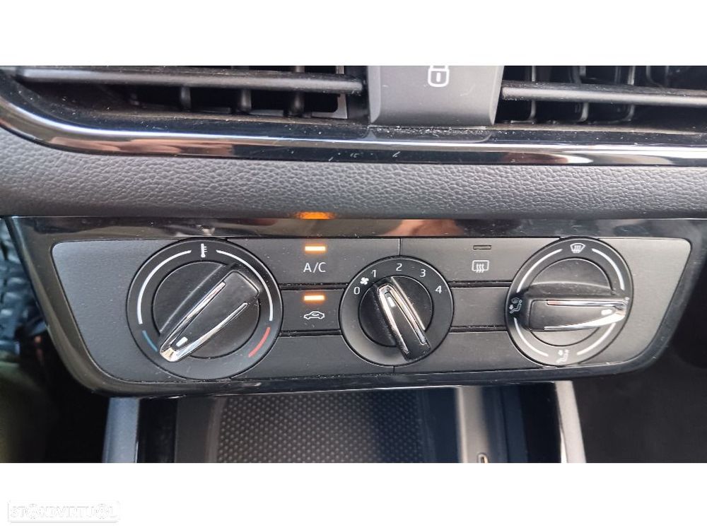 Skoda Kamiq 1.0 TSI DSG - 21