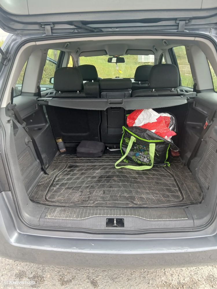 Opel Zafira 1.9 CDTI Cosmo - 9