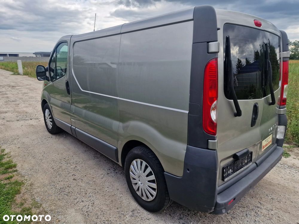 Opel Vivaro L1H1 2.7t - 7