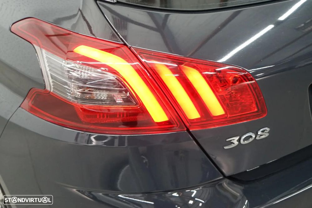 Peugeot 308 1.2 PureTech Active - 13