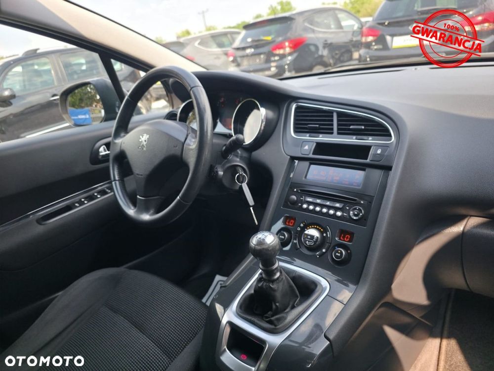 Peugeot 5008 - 26